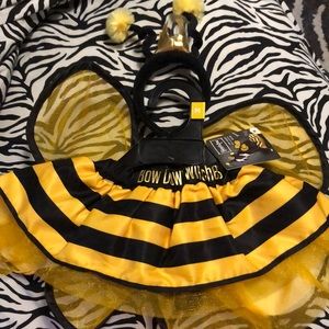 Bee Royalty Pet Costume (M)